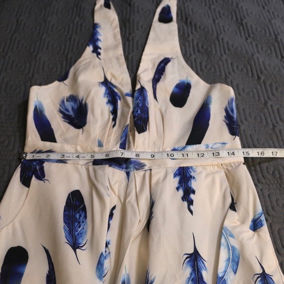 Halter Feather Long Pant Jumpsuit M - Picture 7 of 8